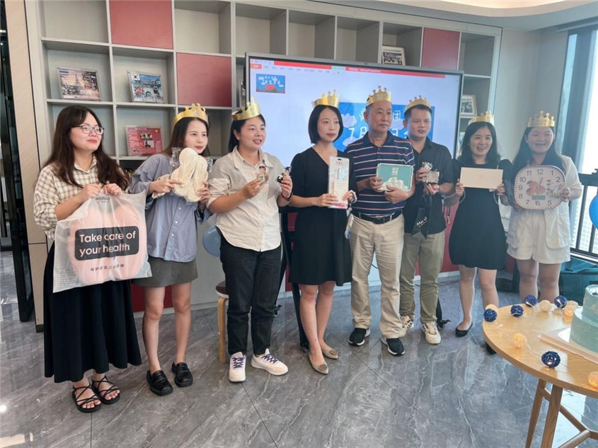 快乐之蓝，，，最先绽放